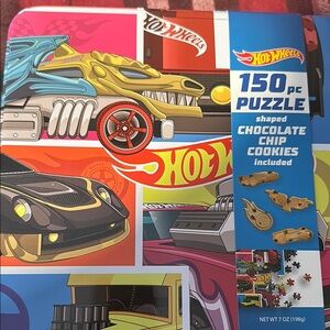 NEW - Hot Wheels Red and Blue Puzzle 150-Piece tin box